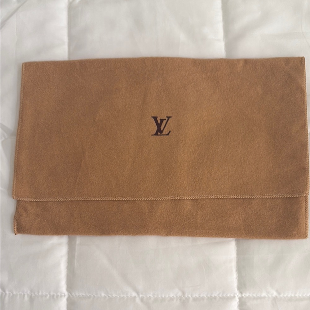Authentic Louis‎ Vuitton Brown Dust Bag 7.5 by-11.5”